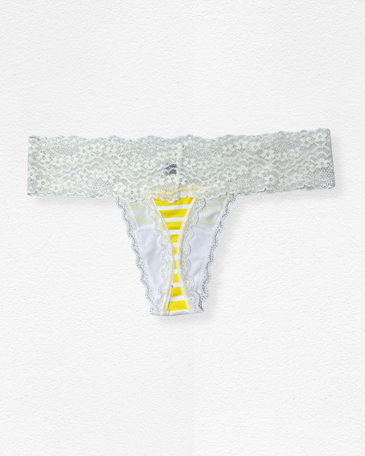 Panty Hilo con Fajón de Encaje