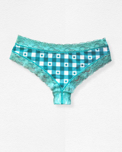 Panty cachetero de encaje