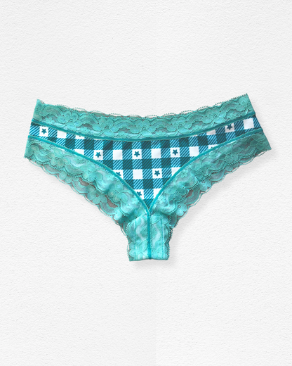 Panty cachetero de encaje