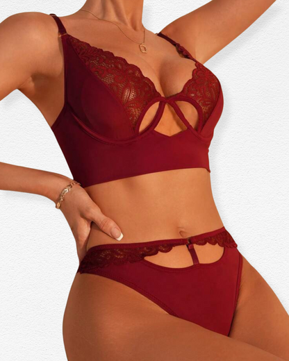 Set de Ropa Interior Dafne - Detalle Cut Out con Encaje