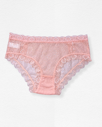 Panty cachetero de encaje floral