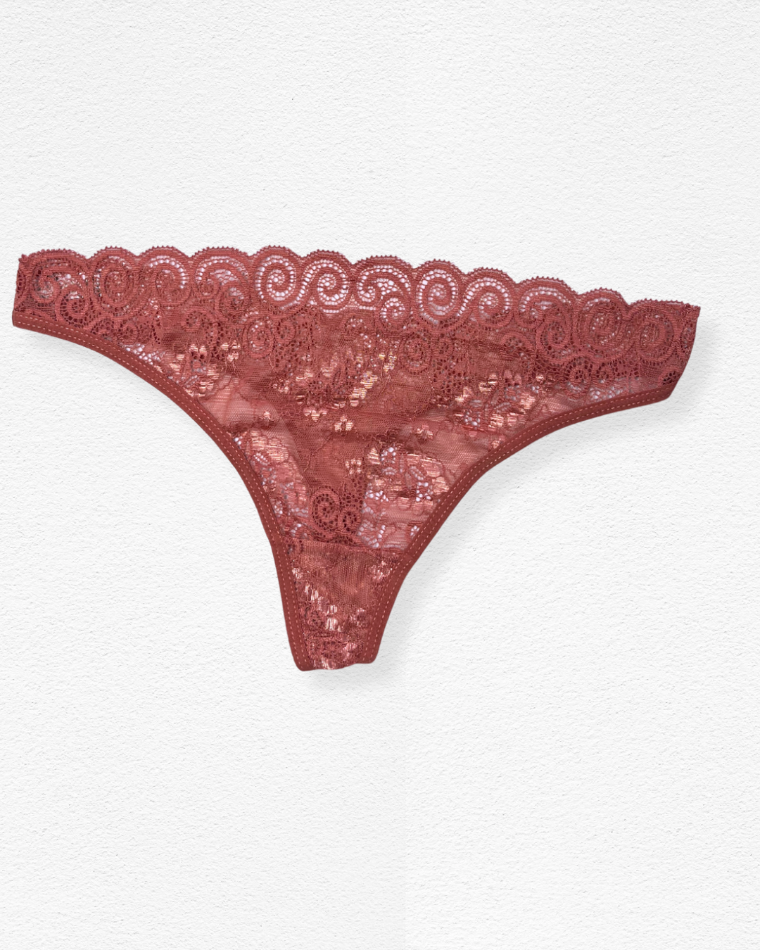 Panty hilo de encaje