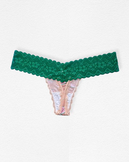 Panty hilo con fajón de encaje